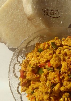 A picture of Boiled yam and egg sauce.