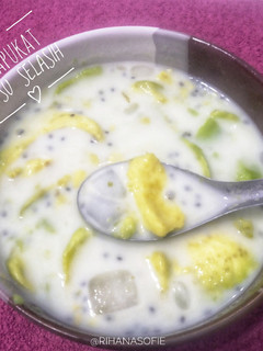 Foto resep Es Apukat Selasih Susu
