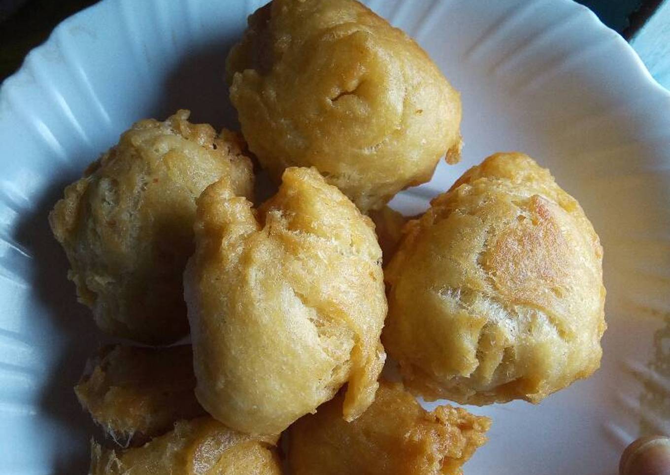 I try cooking mandazi n alive it