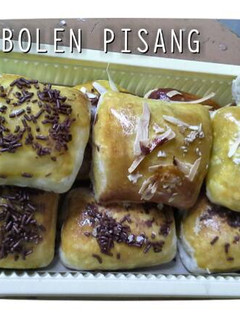 Foto resep Bolen pisang coklat keju empuk
