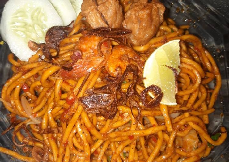 Langkah Mudah untuk Menyiapkan Mie Aceh Bakso Udang Anti Gagal