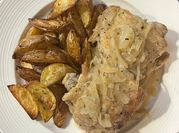 Una foto di pollo salvia