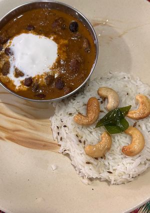 A picture of Rajma chawal.