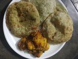 কড়াইশুঁটির কচুরি (karaishutir kachuri recipe in Bengali)