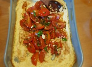 Una foto de Dip de queso de cabra al horno