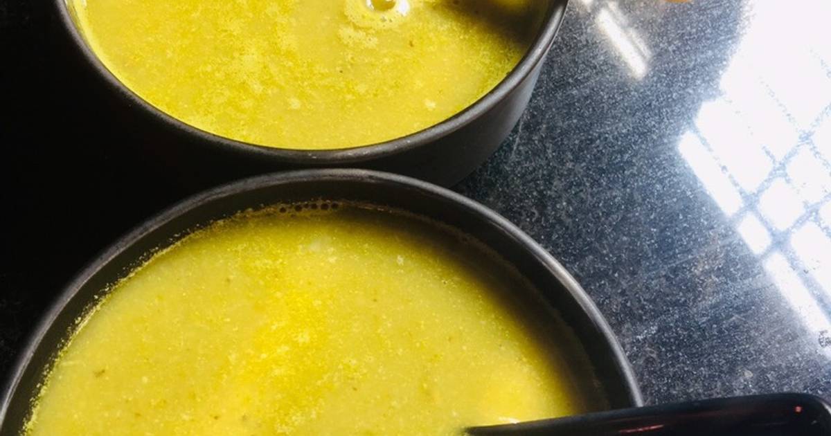 Spring onion soup Recipe by Azhagum Arokiyamum Cookpad