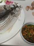 Ikan kukus dengan cocolan saus aromatik