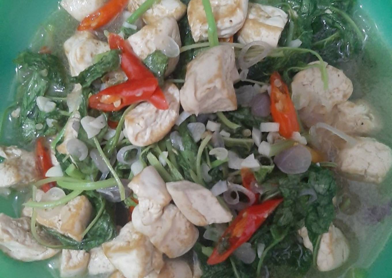Langkah Mudah untuk Membuat Tumis bayam tahu, Menggugah Selera