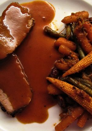 Sült marhaszegy zöldségekkel recept fotója