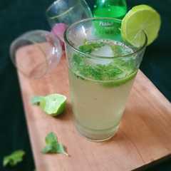ভার্জিন মজিতো (Virgin mojito recipe in bengali) রেসিপির প্রধান ছবি