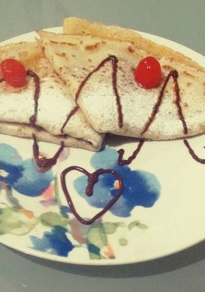 Una foto de Crepas dulces!!!🗼💒👌