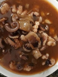 Hình của món Bạch tuộc xào sa tế🐙.