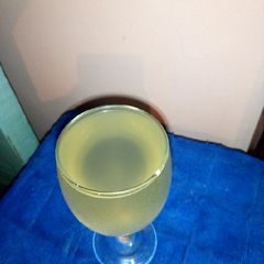 A picture of Pineapple peels juice.
