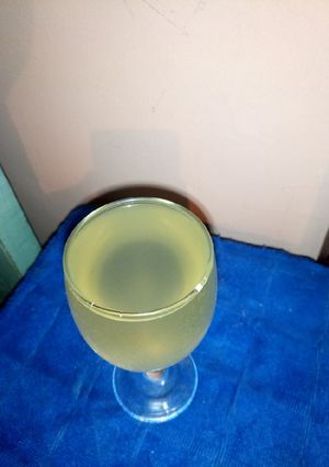 A picture of Pineapple peels juice.