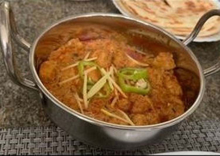 Simple Way to Serve Tastefully Chicken handi