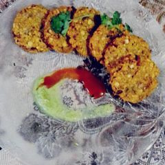A picture of Chana Daal Vada.