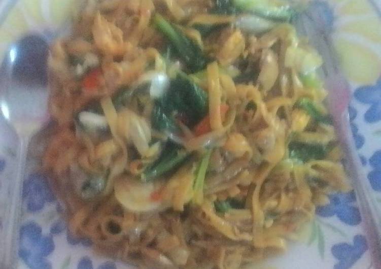 Mie gepeng goreng