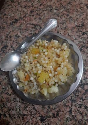 साबूदाना खिचड़ी(sabudana khichdi recipe in hindi) रेसिपी मुख्य फोटो