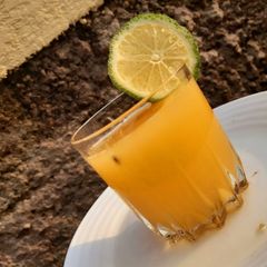 A picture of Passion Lemonade.