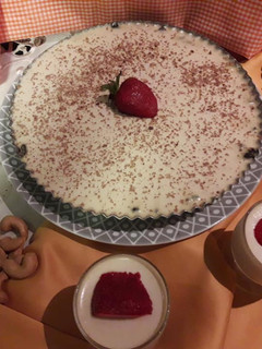 Una foto de Cheesecake of peanut butter. Pastel de queso con mantequilla de maní. SIN HORNO!!!