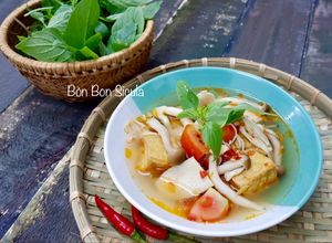 Hình của món Canh Tom Yum Chay.