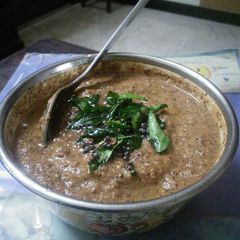 A picture of Dhaniya seeds chutney.