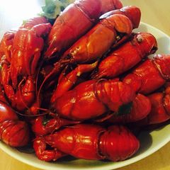 A picture of Spicy and Hot Chinese Style Crayfish.