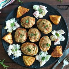 A picture of Cheesy Tandoori Aloo.