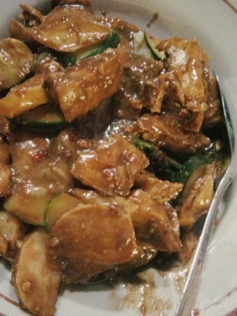 Langkah Gampang Menyiapkan Resep Rujak Petis yang  Bikin Ketagihan Anti Ribet, Lezat Sekali