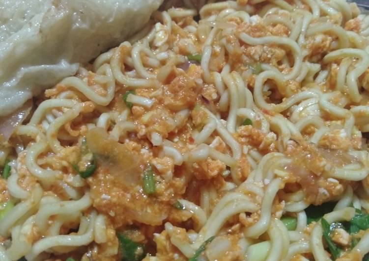 Resep Mie becek tanpa bumbu indomie yang Enak Banget