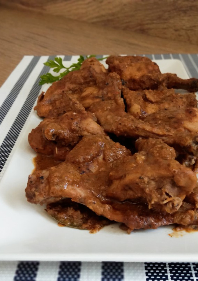 Una foto de Conejo en salmorejo| receta típica canaria
