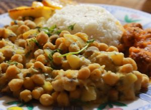 Una foto de Curry de Garbanzos  con papa