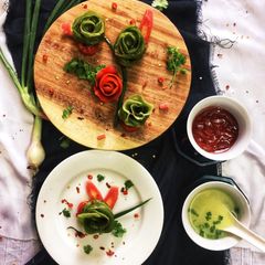 A picture of Palak paneer rose momo.