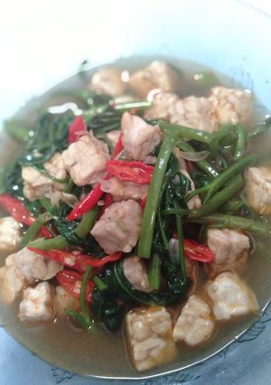 Foto resep Tumis Kangkung Saus Tiram