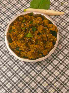 મૂળા અને મૂળા ભાજી ના મુઠિયા રેસીપી મુખ્ય ફોટો