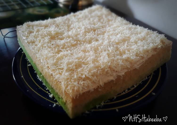 Bolu Lapis Pandan Keju Kukus (double cheese)