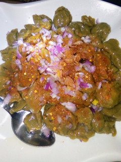 A picture of Flour bean dumplings.
