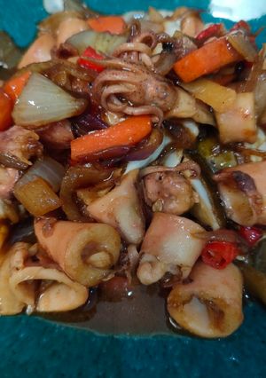 Foto resep Oseng cumi wortel