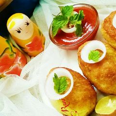 A picture of #Tiffin box Bread Roll.