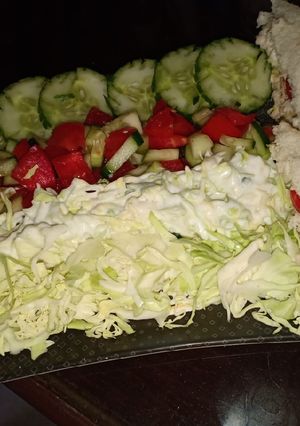 A picture of Sandwich & salaad.