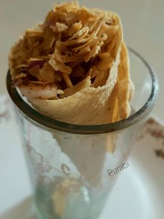 ডিকন্সট্রাকটেড পাঁপড় ইন এ কোন(Deconstructed papad in a cone recipe in Bengali) রেসিপির প্রধান ছবি