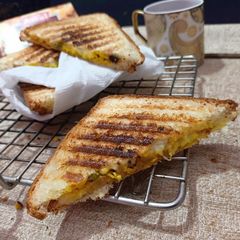 A picture of Paneer grilled sandwich.