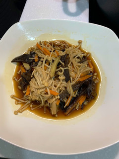 金針菇炒黑木耳 的食譜成品照片