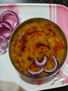 मसालेदार तड़का के साथ मिक्स दाल (masaledar tadka ke sath mix dal recipe in Hindi) रेसिपी मुख्य फोटो