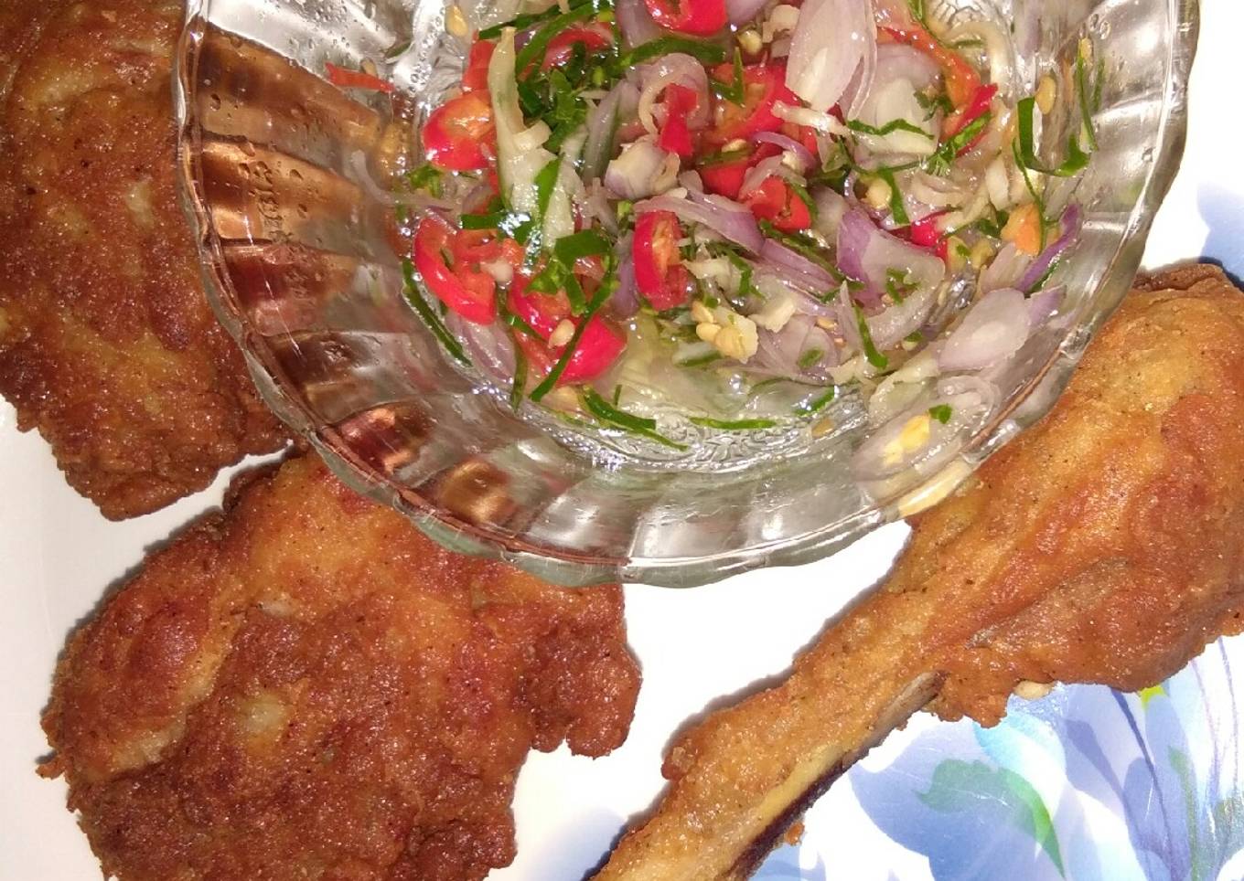 8. Ayam Goreng Krispi Sambel Matah