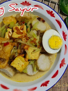 Foto resep Lontong Sayur ala Fitriyani