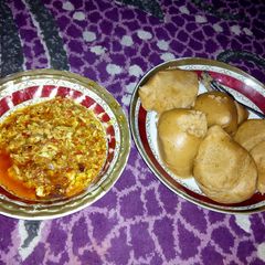 A picture of Alala da miyan kwai.