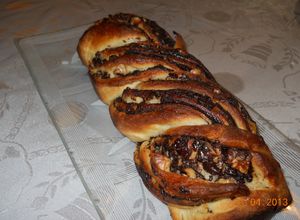 Una foto de Trenza de chocolate y almendras