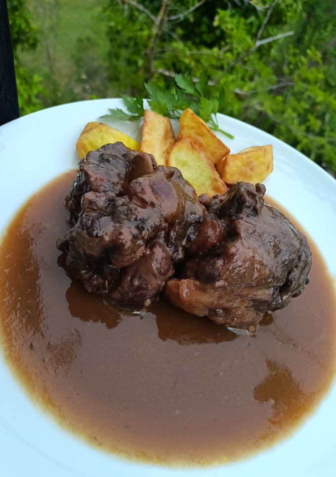 Una foto de Rabo de ternera a la cordobesa