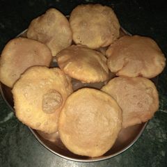 Aloo kachori A picture of Aloo kachori.